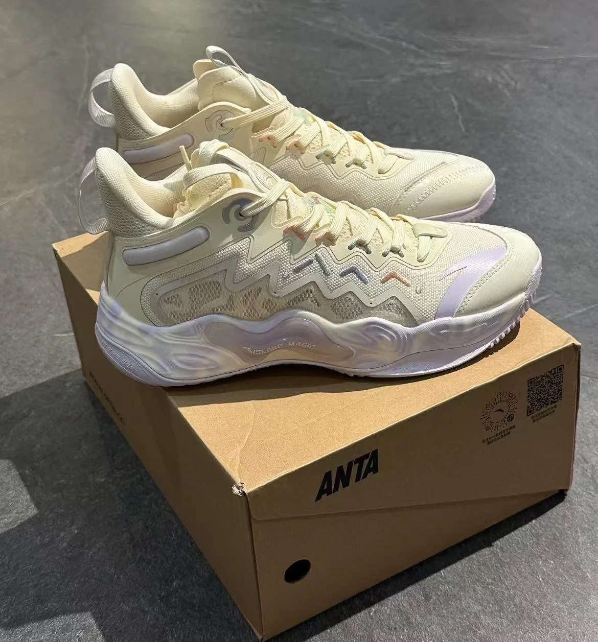 Anta Magic Cement Outfield Basketball Shoes - Image 13