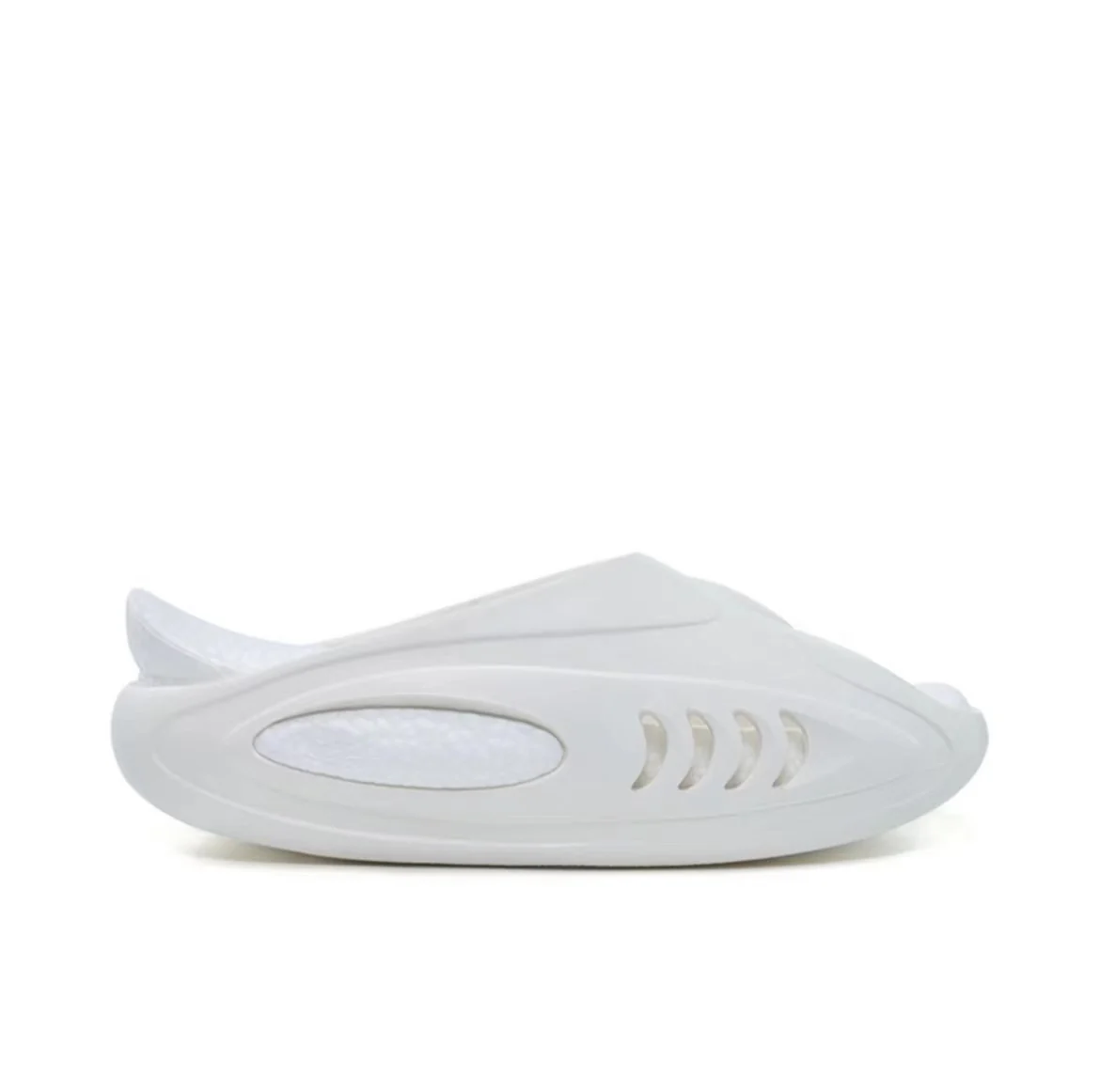 Austin Reaves x Rigorer Shark 2.0 Waterproof Slipper - Orange - Image 6