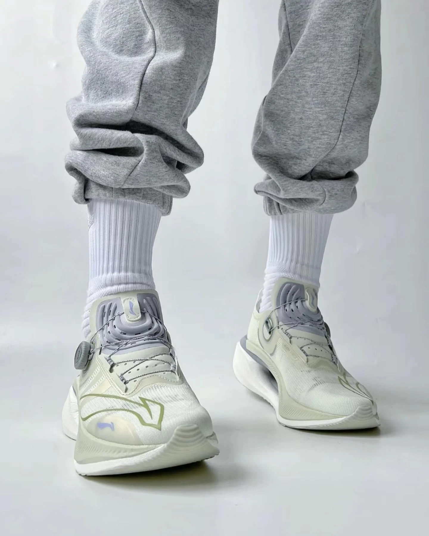 Li-Ning Shadow 2 - Tea Green - Image 3