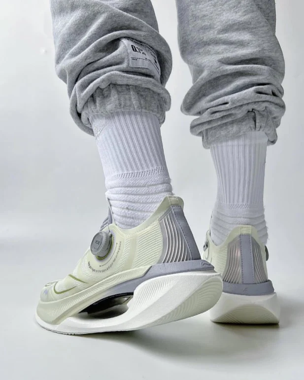 Li-Ning Shadow 2 - Tea Green - Image 4