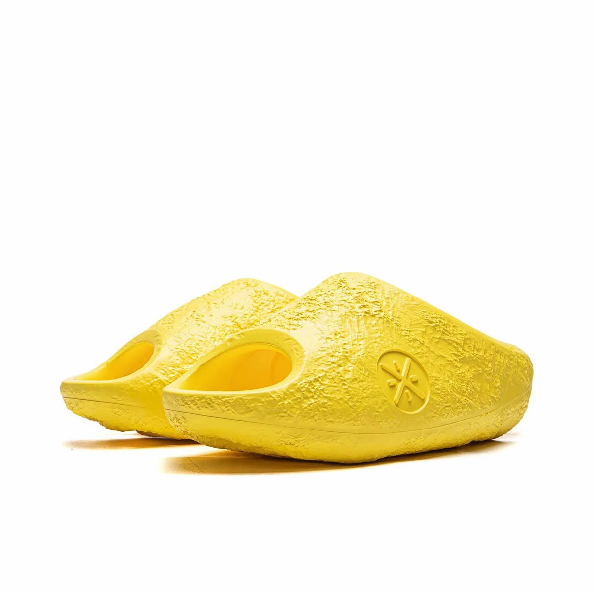 Li-Ning Wade Lunar Rock Slippers - Chemical Reaction - Image 2