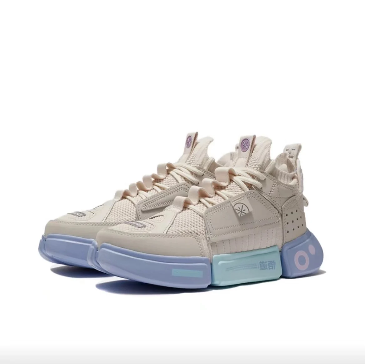 NYFW x Li-Ning Essence 2 ACE - Cotton Candy - Image 2